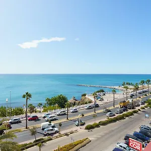  Apartment Spacious Beachfront Flat With Sea Views And Private Indoor Parking Spain